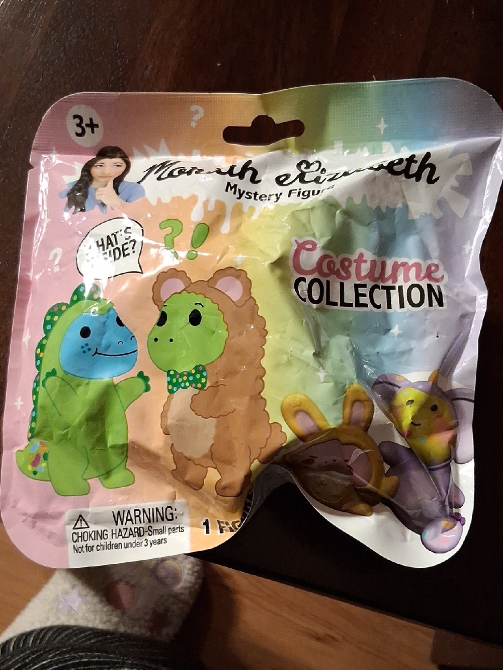 Sarah Elizabeth Pink, Green and Blue Costume Collection Mystery Figure